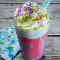 طرز تهیه ی فرپوچینو به شکل تک شاخ طرز تهیه ی فرپوچینو به شکل تک شاخ