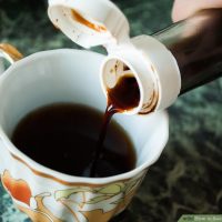 شیرین کردن قهوه با شیرین کننده های مصنوعی شیرین کردن قهوه با شیرین کننده های مصنوعی